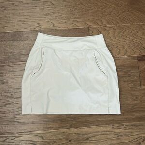 Athleta tennis skirt